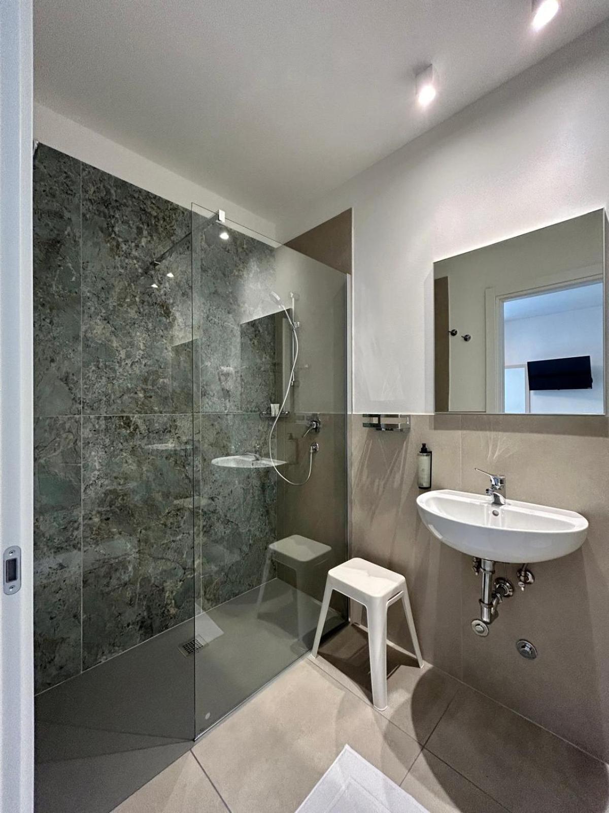 Hotel Brigantino มิลาโน แมริตทิมา ภายนอก รูปภาพ