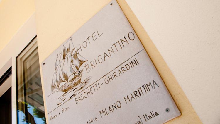 Hotel Brigantino มิลาโน แมริตทิมา ภายนอก รูปภาพ